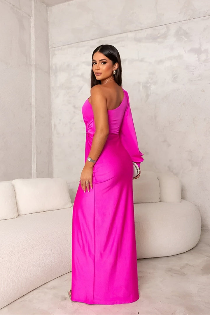 Milani – Timeless Elegant Maxi Dress