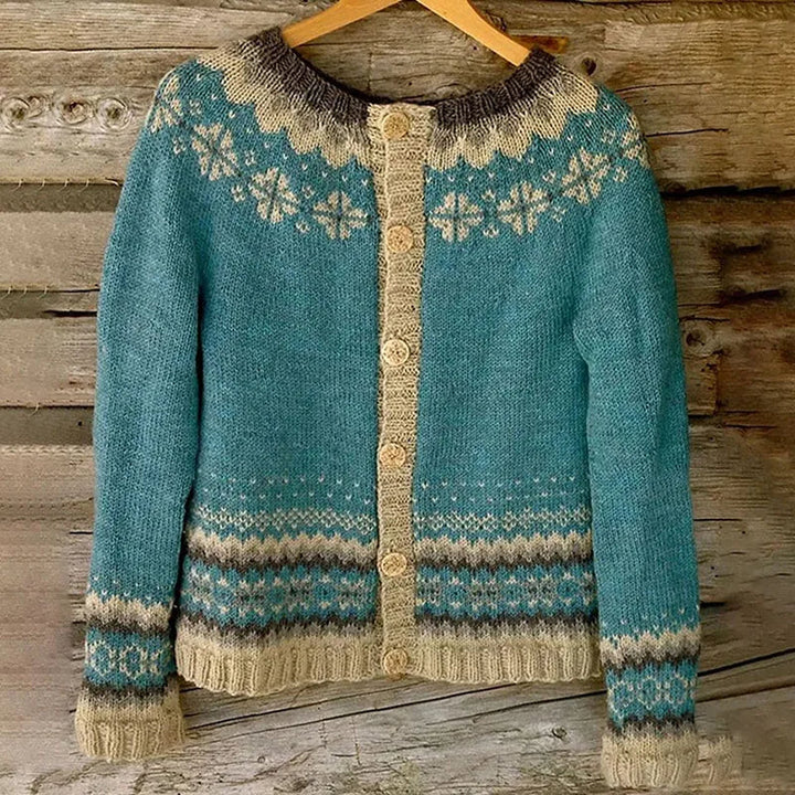 Paxtoniella | Timeless Icelandic Cardigan